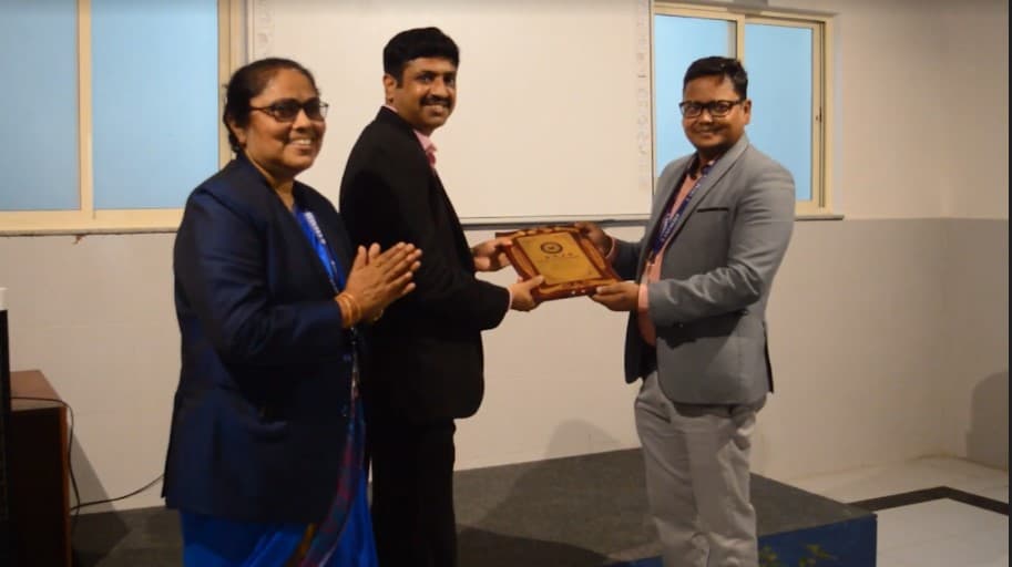 Ebenezer Group of Institutions Bangalore Campus to Corporate Topic Challenges in Nursing photo 3